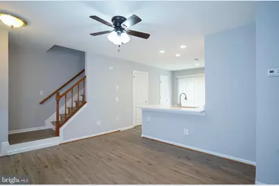 14717 Basingstoke Loop, Centreville, VA 20120 - Photo 4