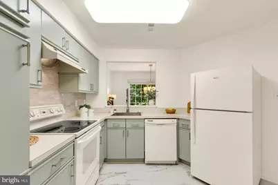 10224 Faire Commons Court, Burke, VA 22015 - Photo 12