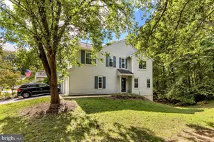 10224 Faire Commons Ct, Burke, VA 22015 - Photo 1