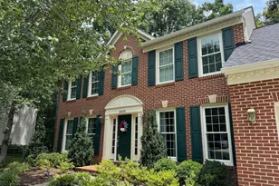 15470 Eagle Tavern Ln, Centreville, VA 20120 - Photo 2
