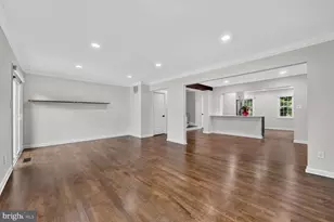 7426 Hallcrest Dr, McLean, VA 22102 - Photo 16