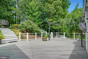 8704 Greystone Pl, Alexandria, VA 22309 - Photo 34