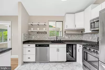 8704 Greystone Place, Alexandria, VA 22309 - Photo 20
