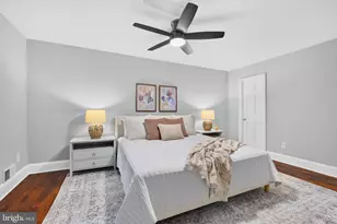 1427 Green Run Ln, Reston, VA 20190 - Photo 24