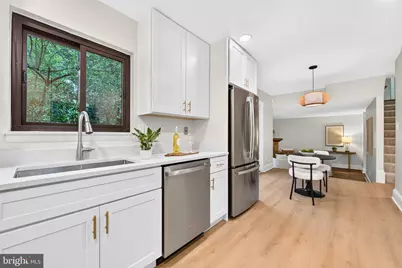 1427 Green Run Lane, Reston, VA 20190 - Photo 14
