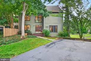 1427 Green Run Ln, Reston, VA 20190 - Photo 2