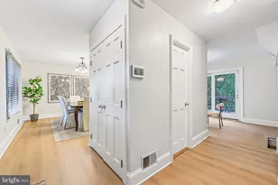 1427 Green Run Ln, Reston, VA 20190 - Photo 20