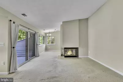 11041 Villaridge Court #11041B, Reston, VA 20191 - Photo 4