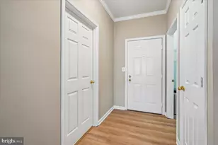 4142 Fountainside Ln, Fairfax, VA 22030 - Photo 2