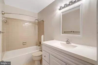 7719 Bristol Square Court, Springfield, VA 22153 - Photo 32