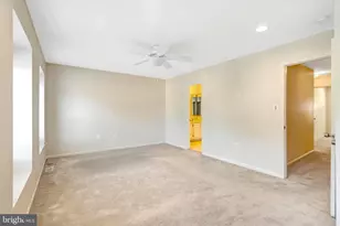 7719 Bristol Square Ct, Springfield, VA 22153 - Photo 36