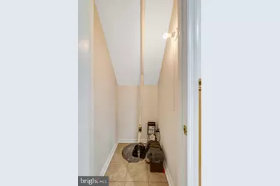 7719 Bristol Square Court, Springfield, VA 22153 - Photo 44