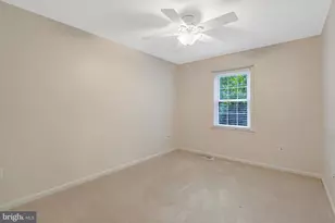 7719 Bristol Square Ct, Springfield, VA 22153 - Photo 30