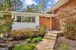 6523 Kerns Rd, Falls Church, VA 22044 - Photo 2