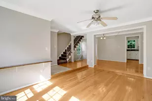 7926 Pebble Brook Ct, Springfield, VA 22153 - Photo 4
