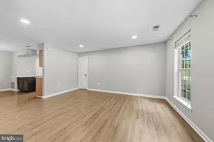 10198 Ashbrooke Ct, Oakton, VA 22124 - Photo 10