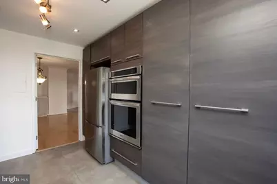 1800 Old Meadow Road #813, McLean, VA 22102 - Photo 6