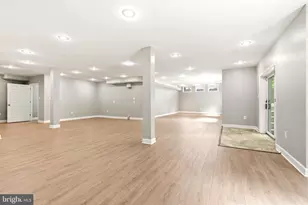 2232 N Underwood St, Falls Church, VA 22043 - Photo 72