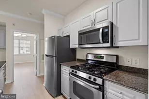 12933 Centre Park Cir, Herndon, VA 20171 - Photo 16