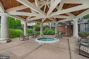 12933 Centre Park Cir, Herndon, VA 20171 - Photo 28