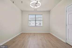 12933 Centre Park Cir, Herndon, VA 20171 - Photo 18
