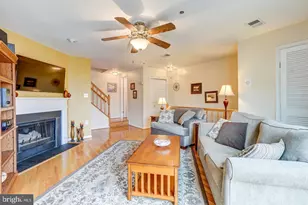 11707 Tumbrel Ct, Fairfax, VA 22030 - Photo 8