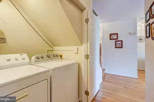 11707 Tumbrel Ct, Fairfax, VA 22030 - Photo 18
