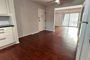 11625 Vantage Hill Rd, Reston, VA 20190 - Photo 6