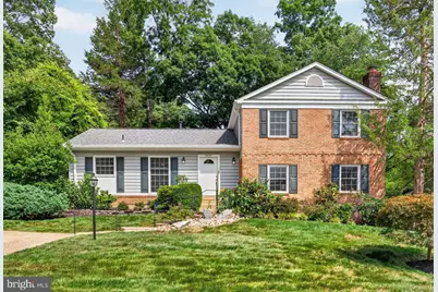 6837 Lamp Post Lane, Alexandria, VA 22306 - Photo 2