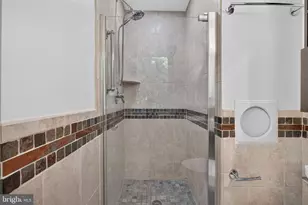 6837 Lamp Post Ln, Alexandria, VA 22306 - Photo 22