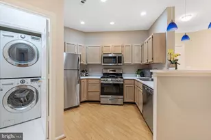14313 Climbing Rose Way, Centreville, VA 20121 - Photo 12