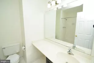 7378 Jiri Woods Ct, Springfield, VA 22153 - Photo 28