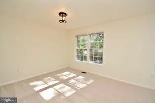 7378 Jiri Woods Ct, Springfield, VA 22153 - Photo 16