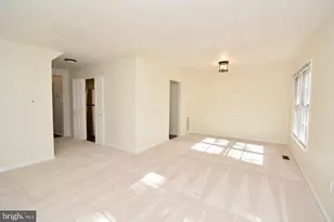 7378 Jiri Woods Ct, Springfield, VA 22153 - Photo 22
