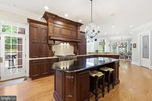 3002 Applebrook Ln, Oakton, VA 22124 - Photo 20