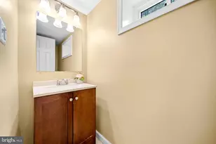 7407 Marc Dr, Falls Church, VA 22042 - Photo 34