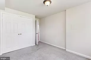6916 Southridge Dr, McLean, VA 22101 - Photo 32