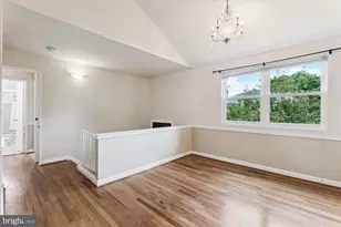 6916 Southridge Dr, McLean, VA 22101 - Photo 6