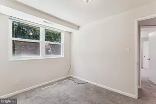 6916 Southridge Dr, McLean, VA 22101 - Photo 40