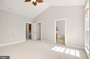 4370 Patriot Park Ct, Fairfax, VA 22030 - Photo 34