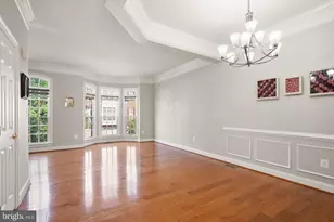 4370 Patriot Park Ct, Fairfax, VA 22030 - Photo 10
