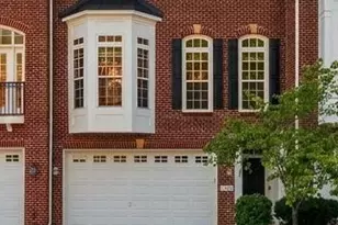 4370 Patriot Park Ct, Fairfax, VA 22030 - Photo 2