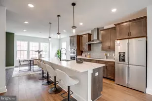 10800 Willow Ter, Fairfax, VA 22030 - Photo 4