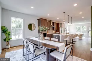 10800 Willow Ter, Fairfax, VA 22030 - Photo 6