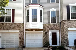 5957 Earlston Ct, Alexandria, VA 22315 - Photo 2