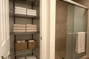 5957 Earlston Ct, Alexandria, VA 22315 - Photo 6