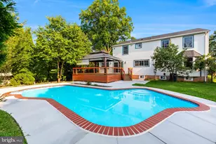 12306 Streamvale Cir, Herndon, VA 20170 - Photo 40
