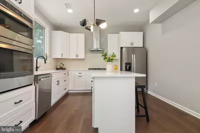 6621 Hallwood Avenue, Falls Church, VA 22046 - Photo 16