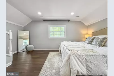 6621 Hallwood Avenue, Falls Church, VA 22046 - Photo 32