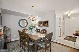 12205 Fairfield House Dr, Fairfax, VA 22033 - Photo 4